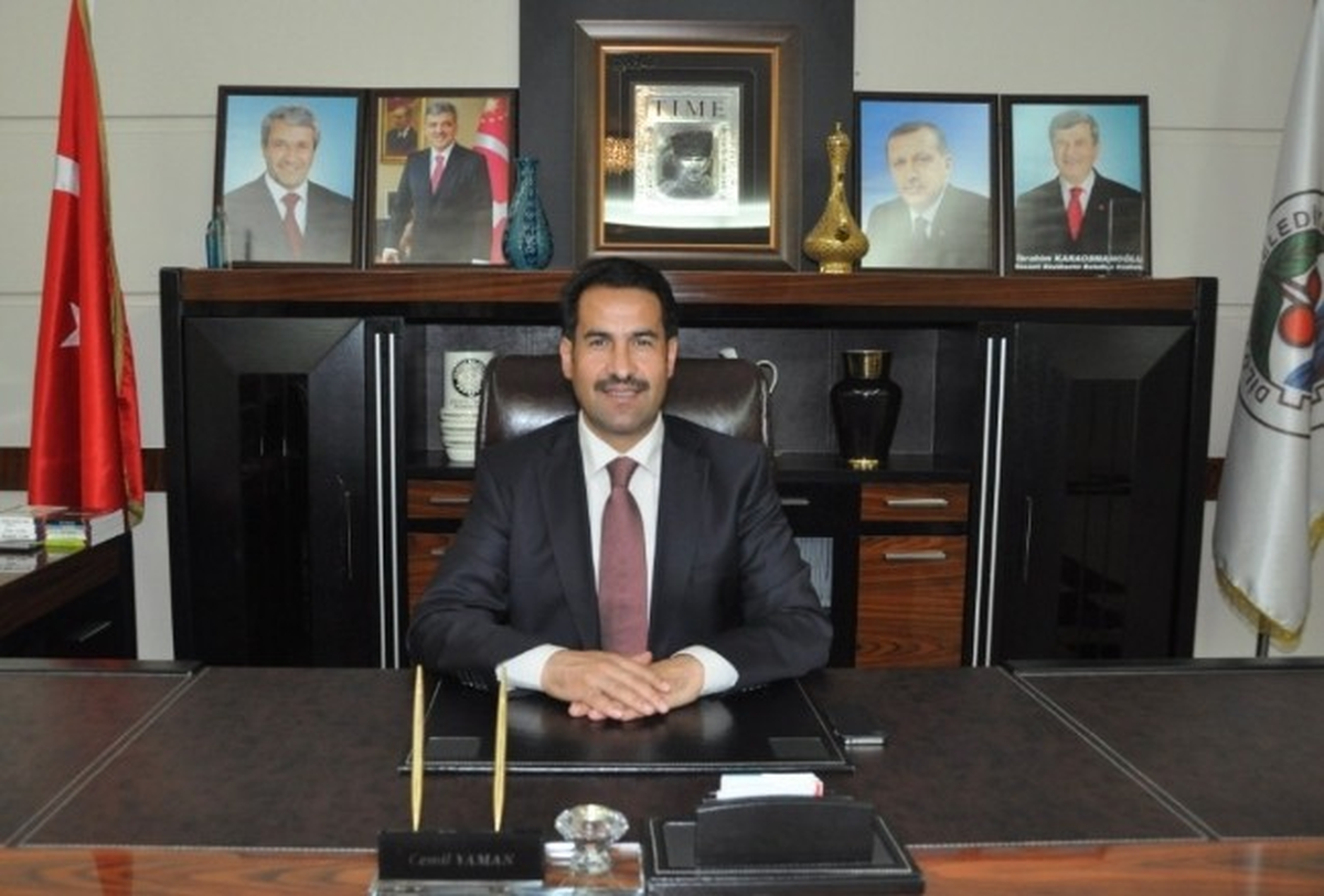 Başkan Yaman Öğretmenler Günü\'nü Kutladı