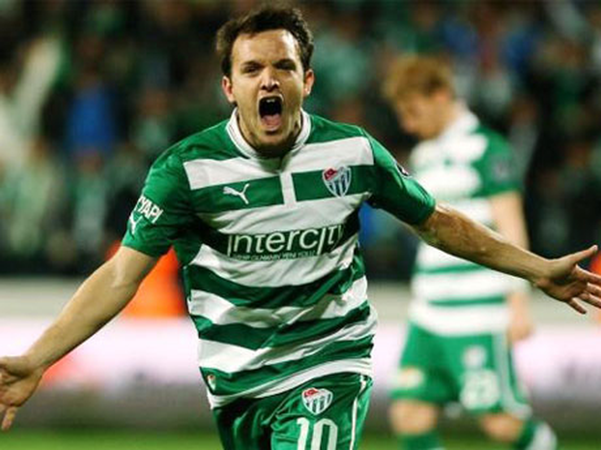 Battala Bursaspor\'dan Ayrılmak İstiyor