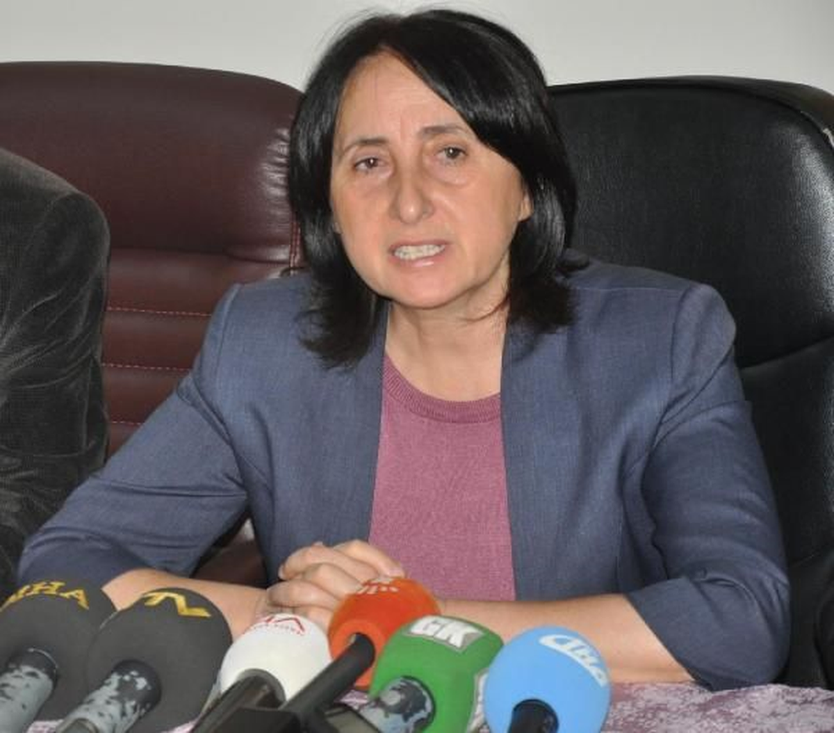 BDP\'li Aydoğan, Eruh\'a Ölen PKK\'lının Taziyesine Gitti
