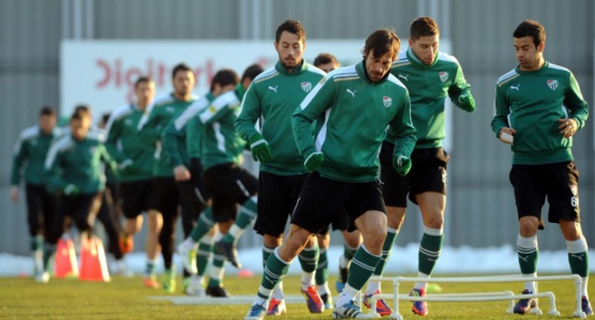 Bursaspor Moral Arıyor