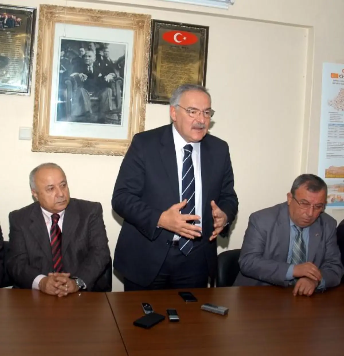 CHP\'li Koç: Başbakan Kürt Sorununu Uluslararası Sorun Haline Getirdi