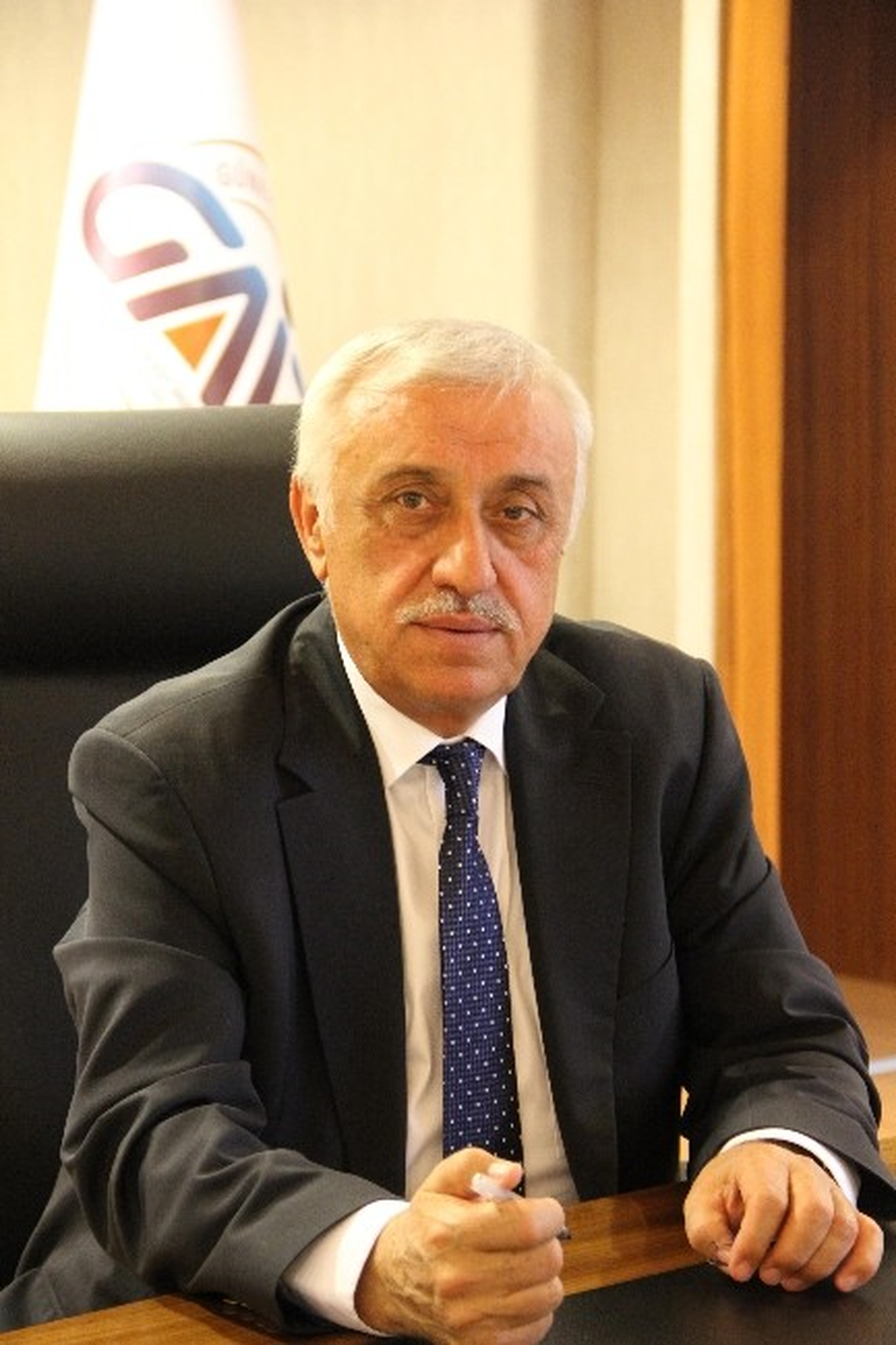 Çıkmaz: "Dünyanın Her Yerinde Toplumların En Özverili ve En Saygıdeğer Unsurları Öğretmenlerdir"