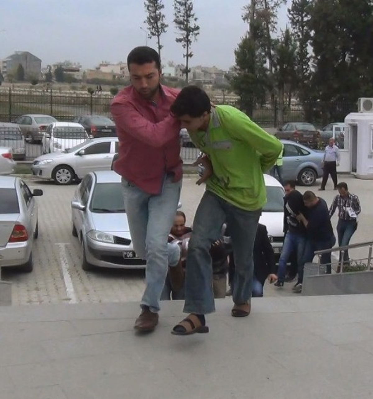Cinayet Zanlısı Suriyeliler Adliyede