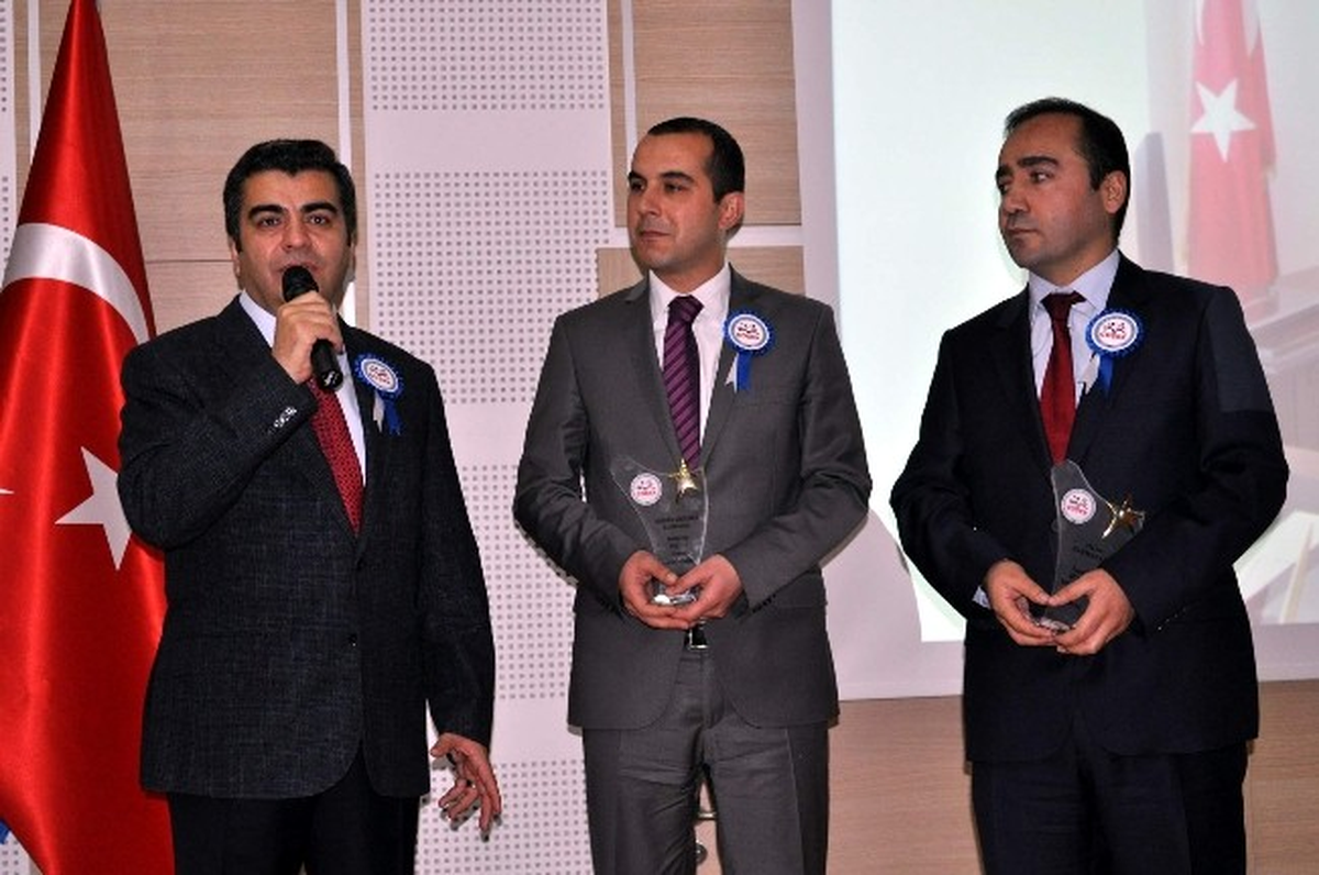 Çocuk Oyunları ve Spor Kulüpleri Konfederasyonu Ödülleri Verildi