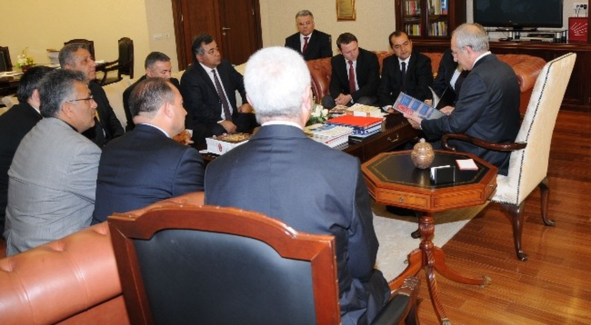 Çorum Hitit Dernekleri Federasyonu\'ndan Kılıçdaroğlu\'na Ziyaret