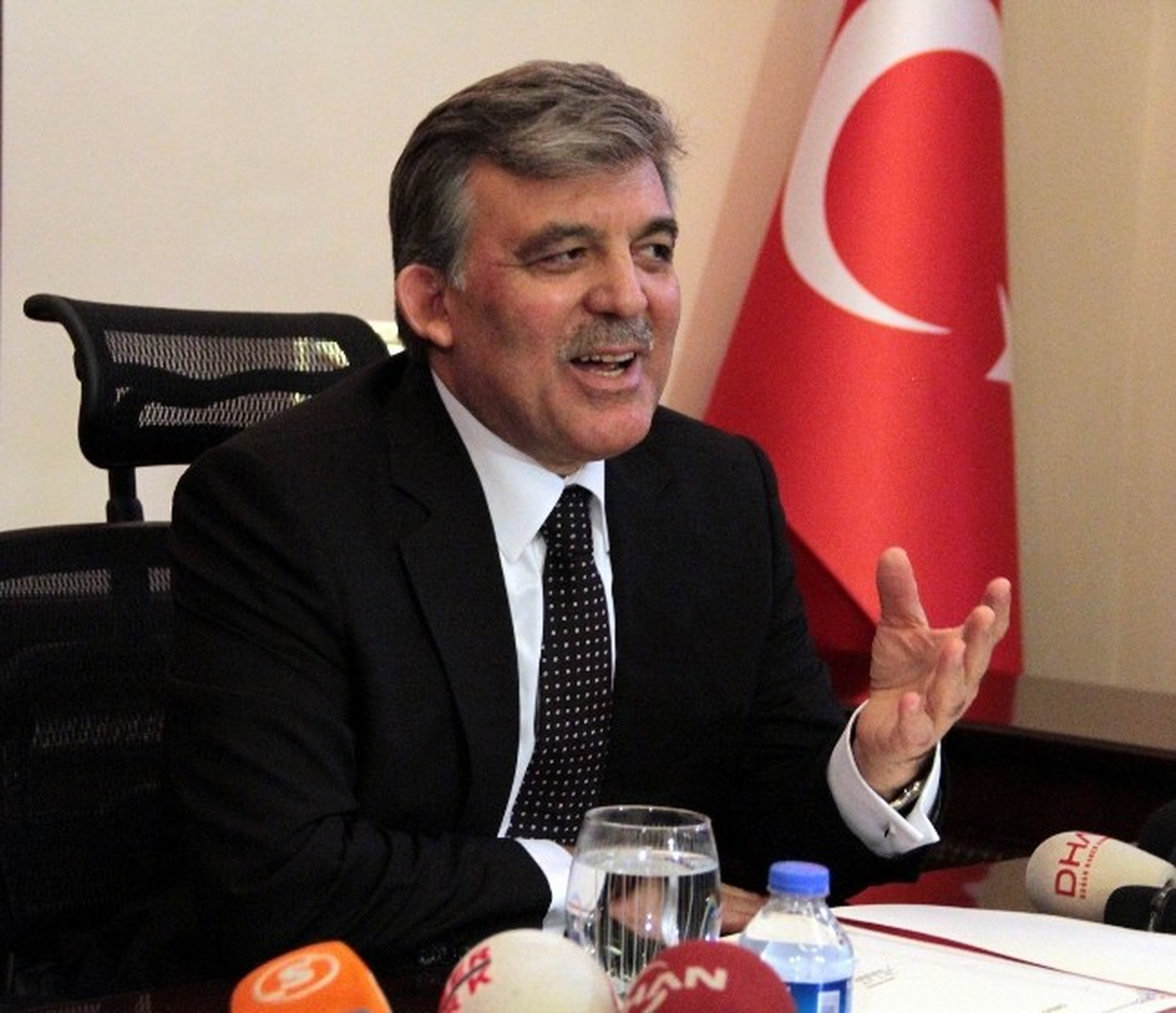 Cumhurbaşkanı Gül\'den Dershanelerle İlgili Açıklama