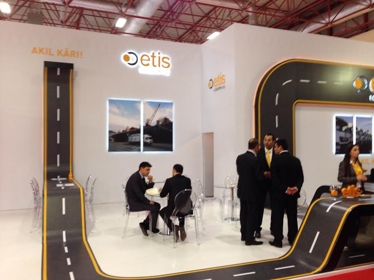 Etis\'ten Kobi\'ler İçin Yeni Lojistik İş Modelleri