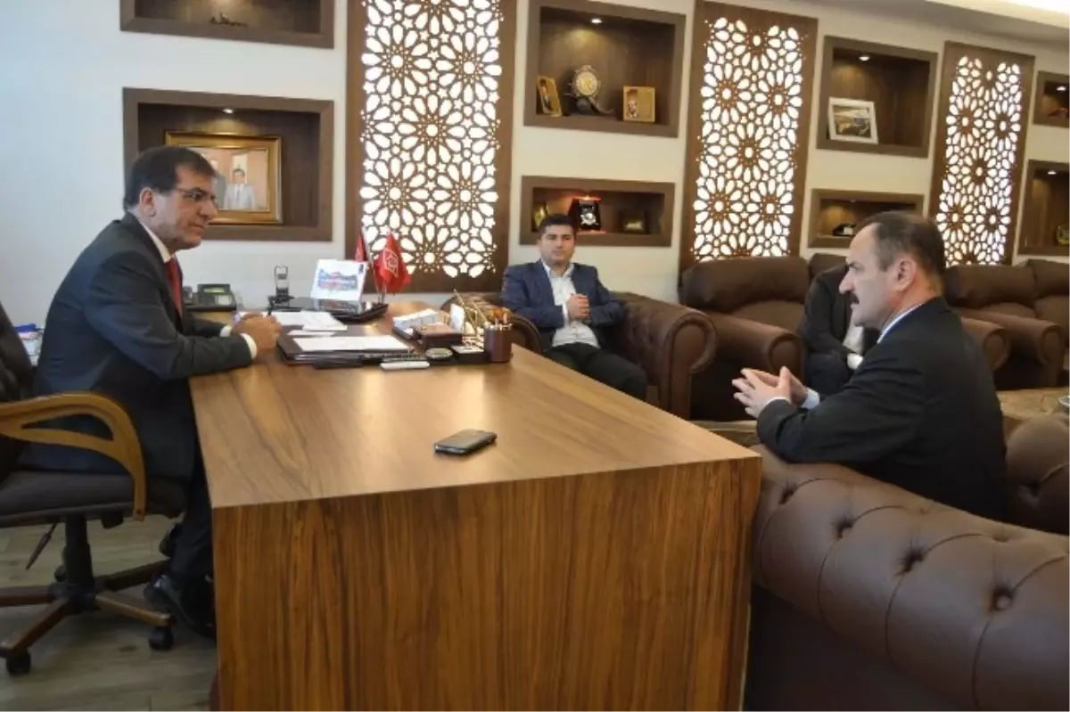 Jmo Yönetiminden AK Parti'ye Ziyaret
