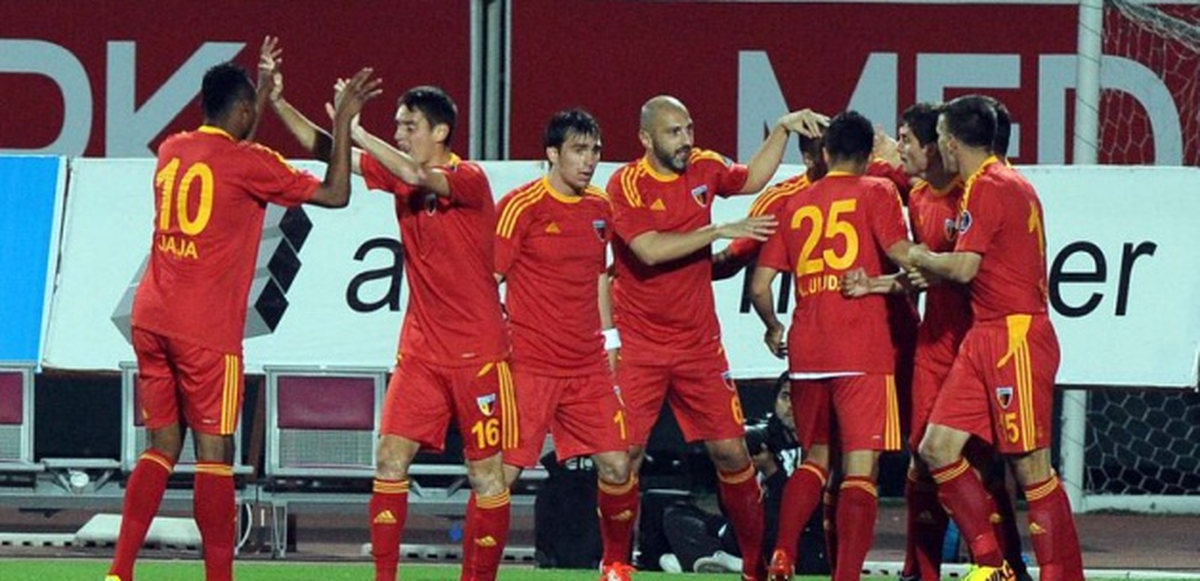 Kayserispor\'da Defans Alarm Veriyor