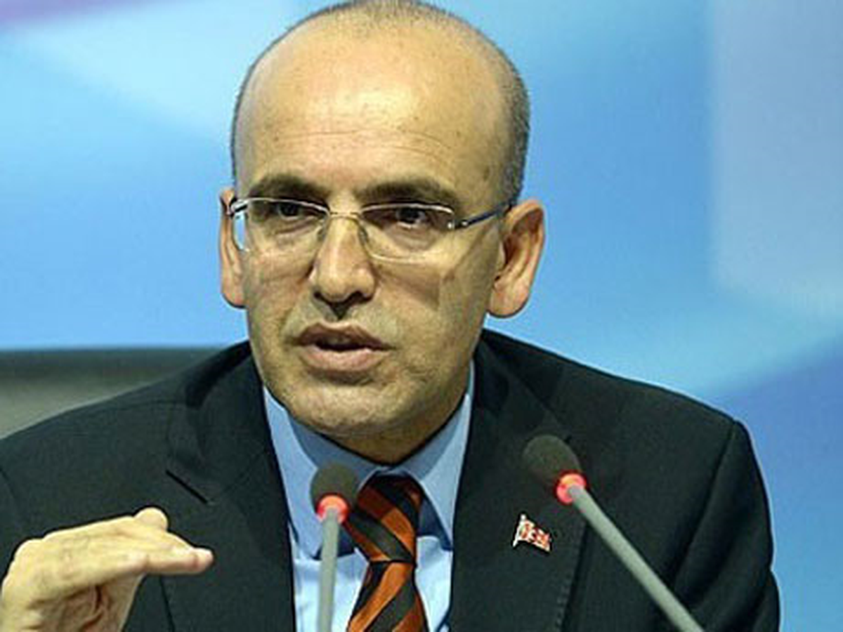 Maliye Bakanı Şimşek\'ten Bütçe Yemeği