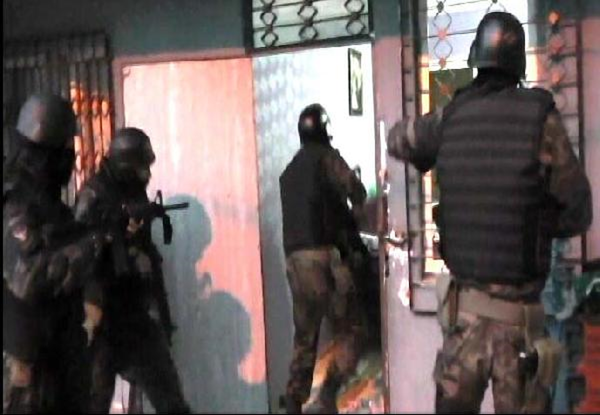 Mersin\'de Hırsızlık Operasyonu; 33 Gözaltı