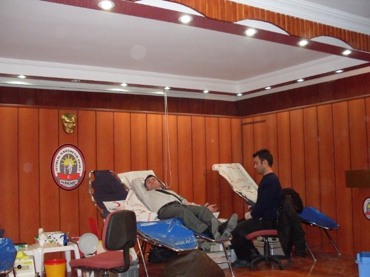 Bursa\'da Kan Bağışı Kampanyası Düzenlendi