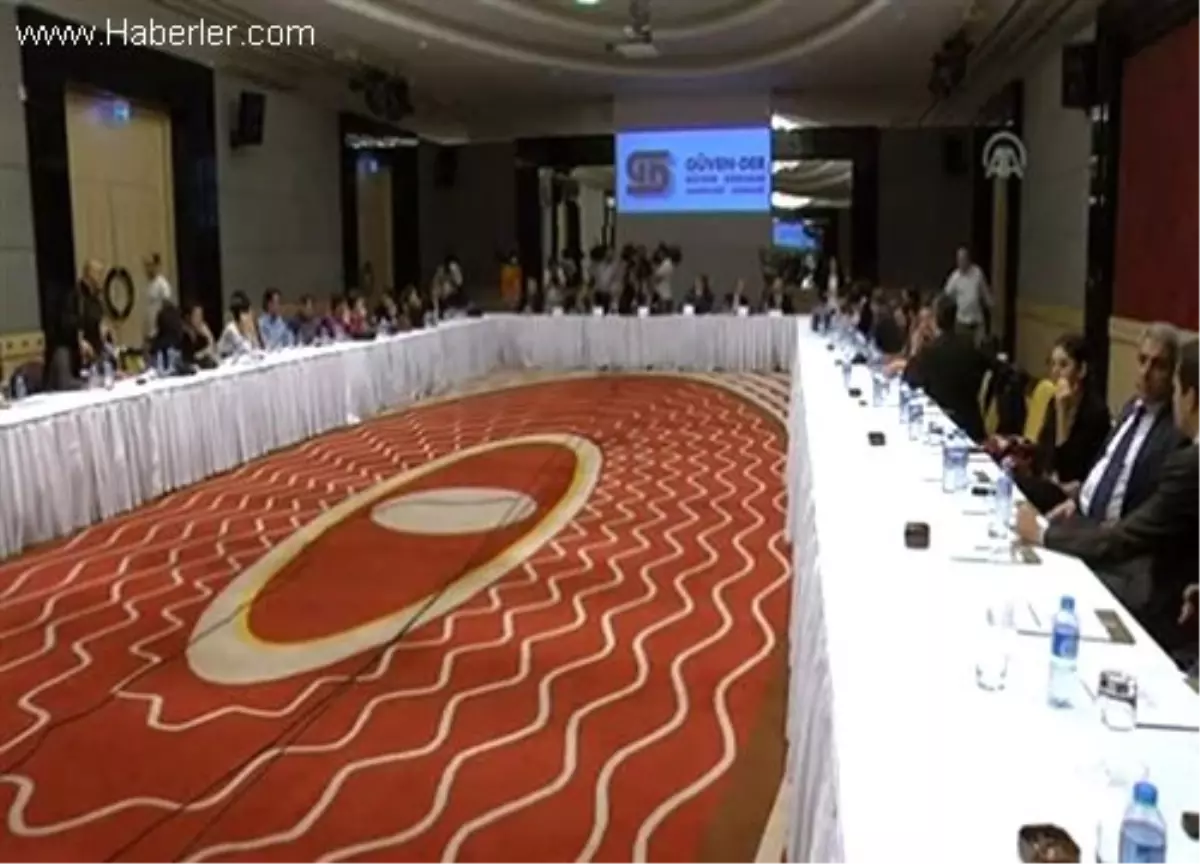 ÖZ DE BİR Yönetim Kurulu Başkanı Köprülü (1)