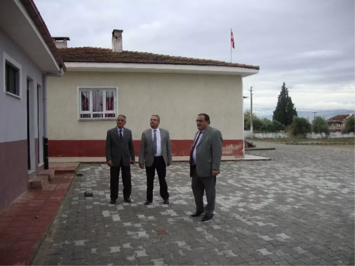 Pirlibey İlk ve Ortaokulu'nda Onarımlar İncelendi