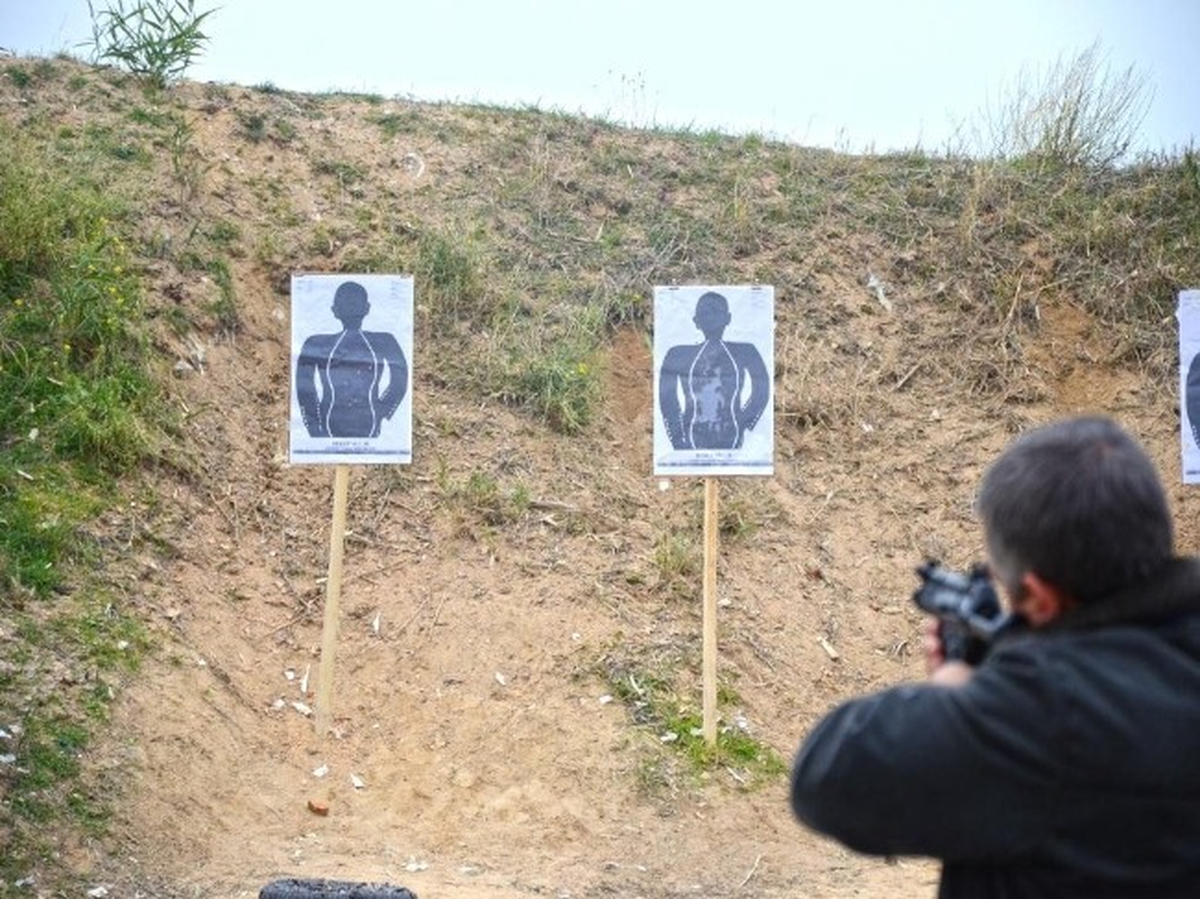 Polise Tabanca Atış Eğitimi Verildi