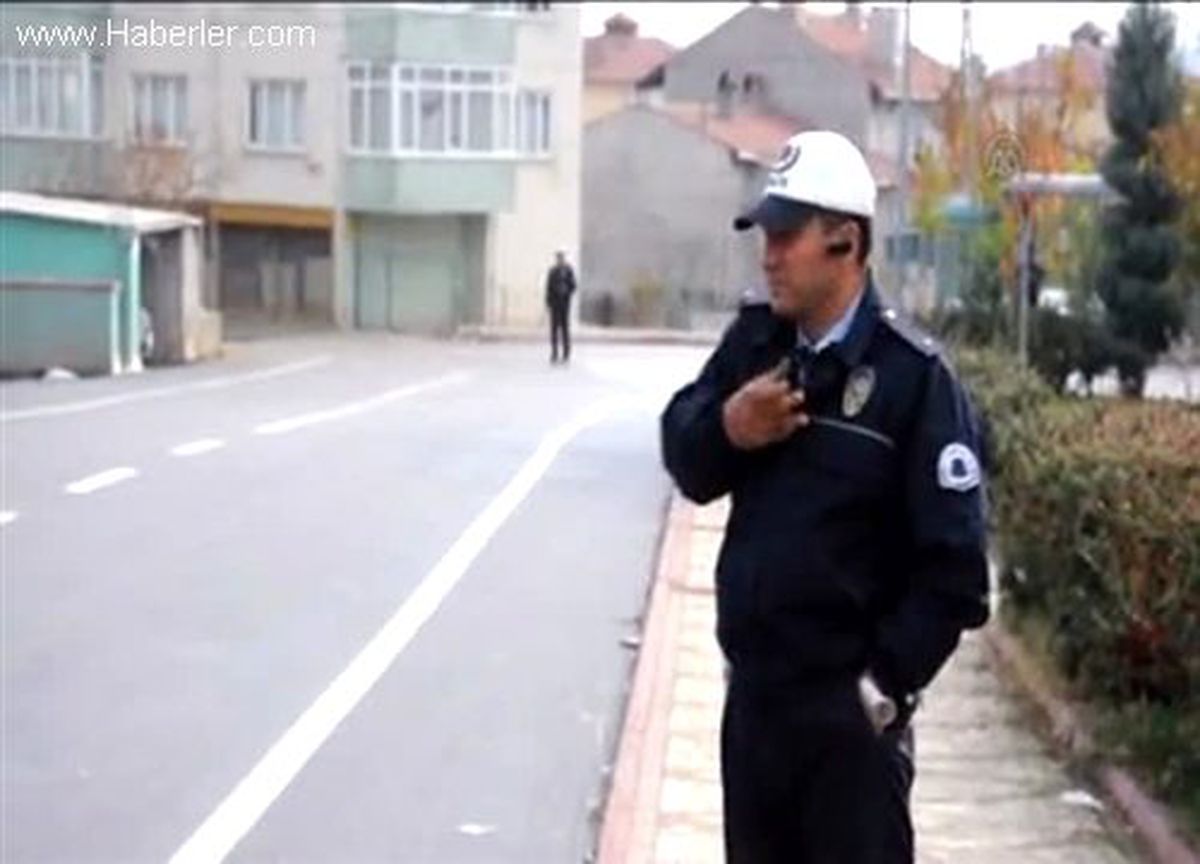 Polisin tatbikatı gerçeğini aratmadı