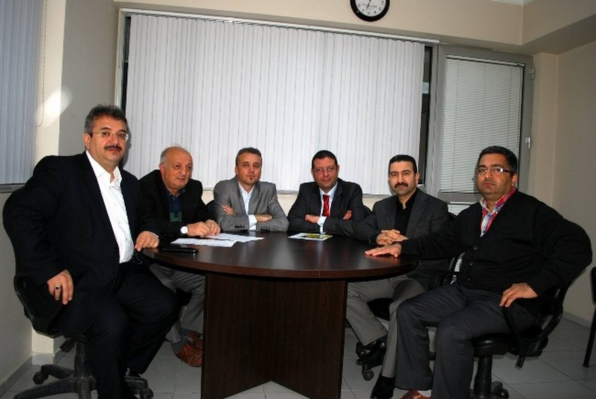Salihli\'de Dershanelerden Ortak Tepki