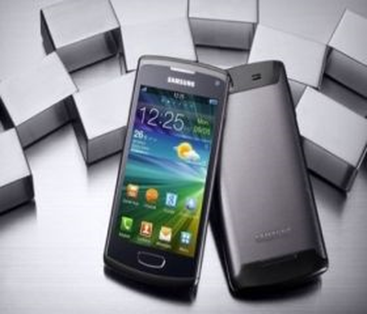 Samsung, Tizen Sistemli Telefonunu Test Etmeye Başladı