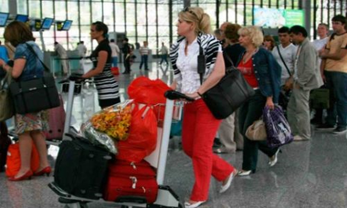 Türkiye\'yi 10 Ayda 31.8 Milyon Yabancı Ziyaret Etti