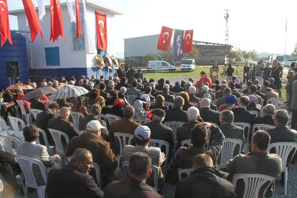 Akhisar\'da 25 İçe Suyu Arıtma Tesisi\'nin Toplu Açılış Töreni Yapıldı