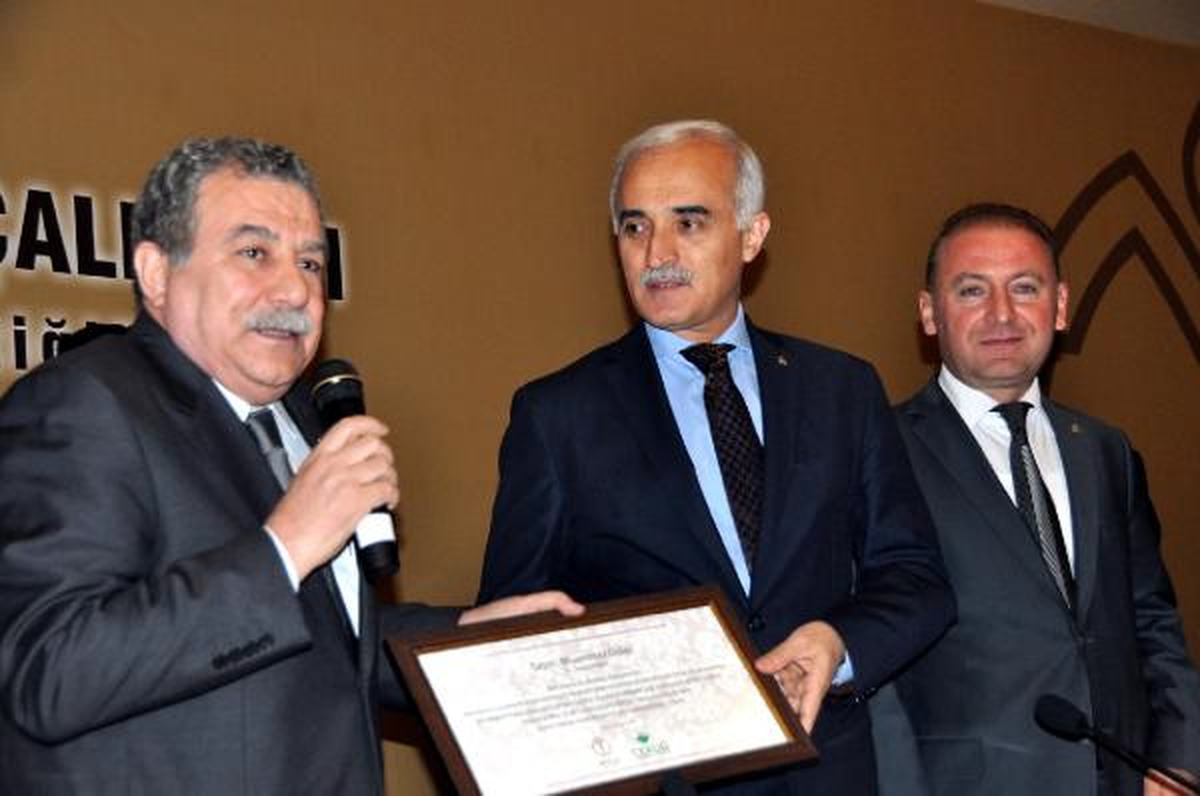 Bakan Güler: Diyarbakır\'daki Buluşma İnsanların Şiddet, Çatışma İstemediğini Gösterdi
