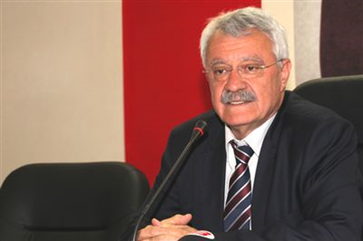 Başkan Tanık Öğretmenlerin Gününü Kutladı