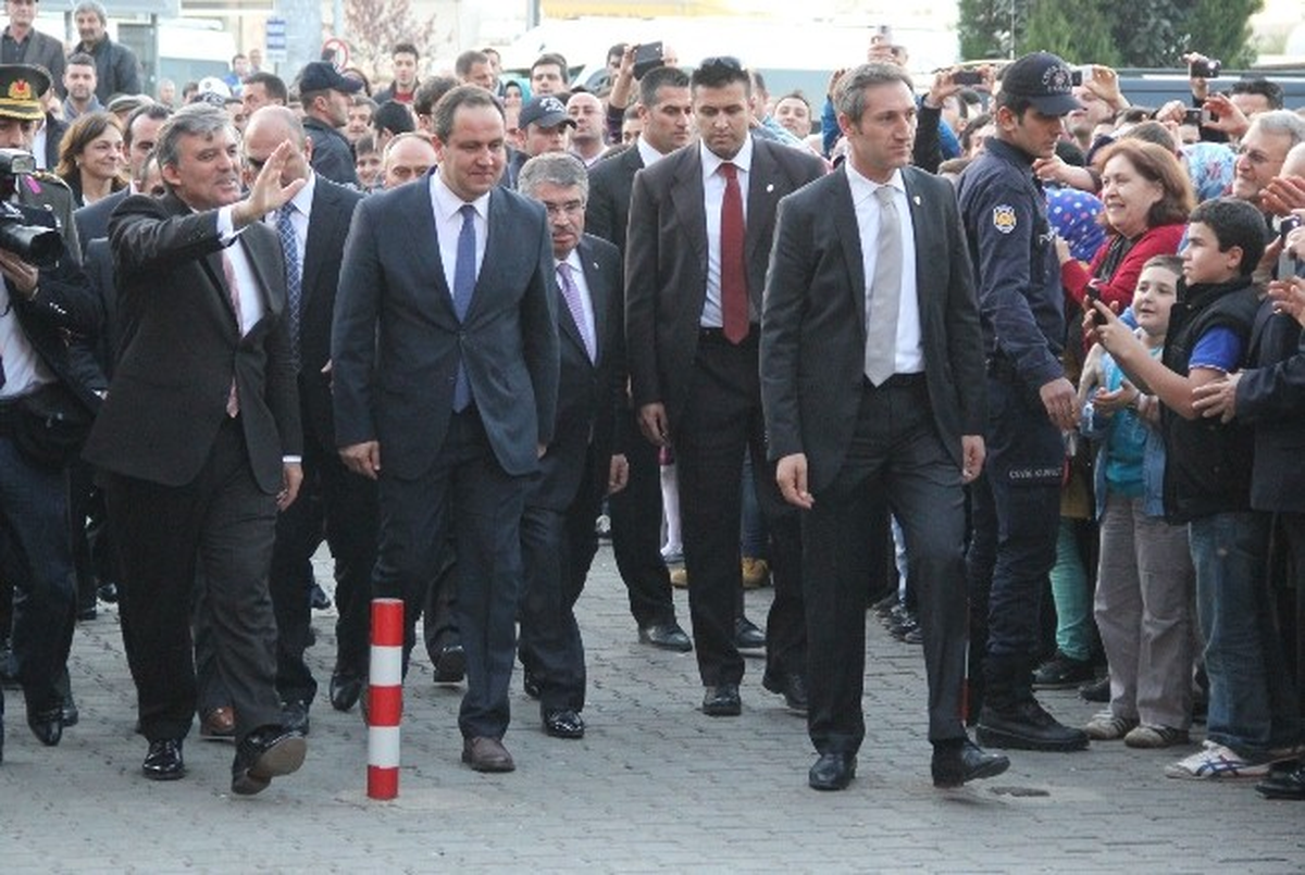 Cumhurbaşkanı Gül\'den Giresun\'da Balkon Konuşması