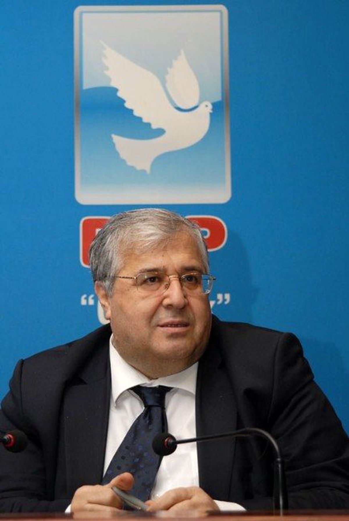 DSP Genel Başkanı Türker\'in Öğretmenler Günü Mesajı