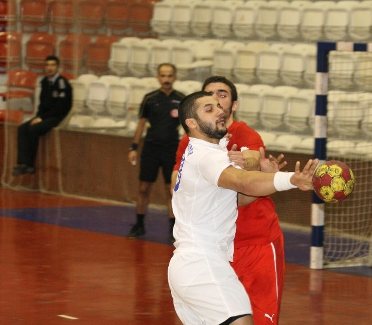 İzmir Büyükşehir Belediyespor-Ankaraspor: 24-25