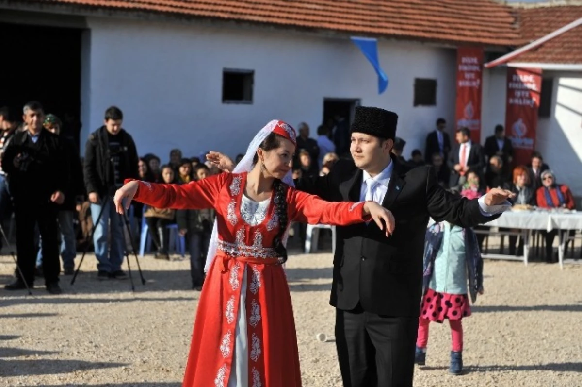 Eskişehir\'de Kırım Tatar Düğünü