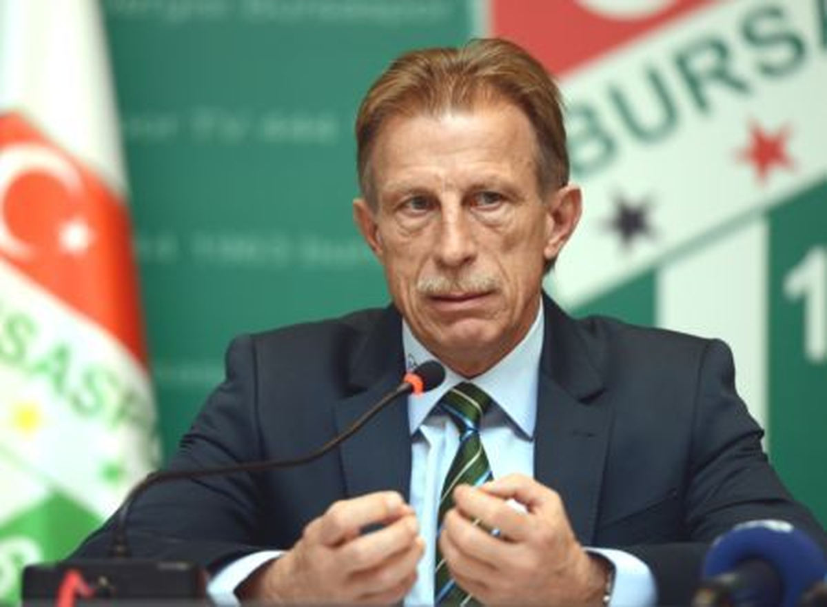 Bursaspor Teknik Direktörü Daum: Önemli Olan Bursaspor