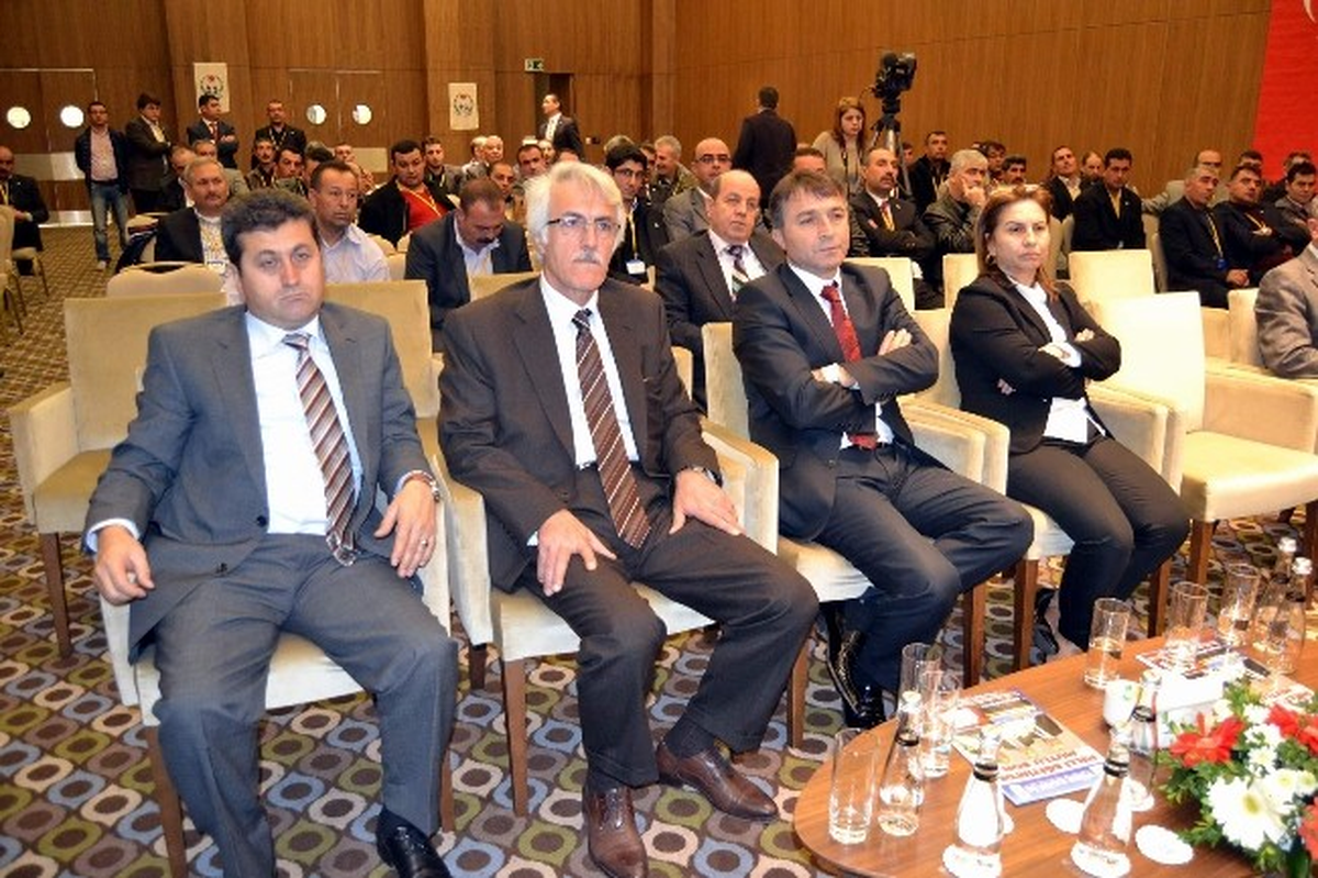 Koop - İş Sendikası Kayseri Şubesinde Genel Kurul