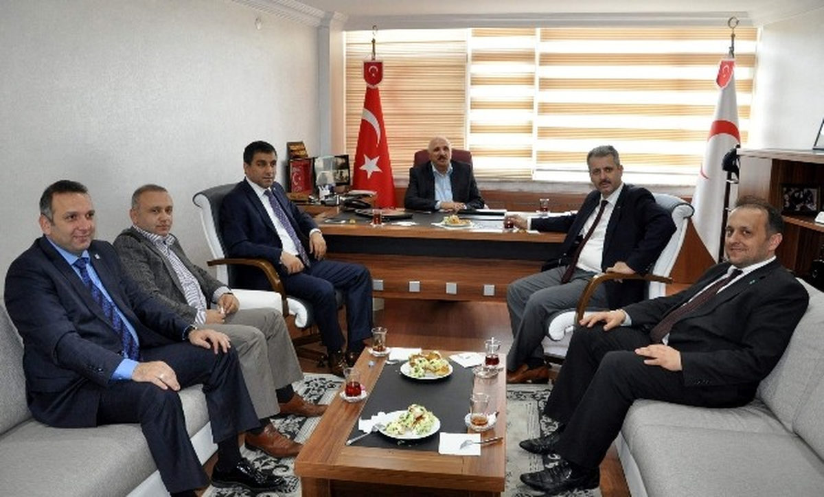 Koto\'dan, Kızılay Derneği Zonguldak Şubesi Başkanı Aygün\'ü Ziyaret Etti