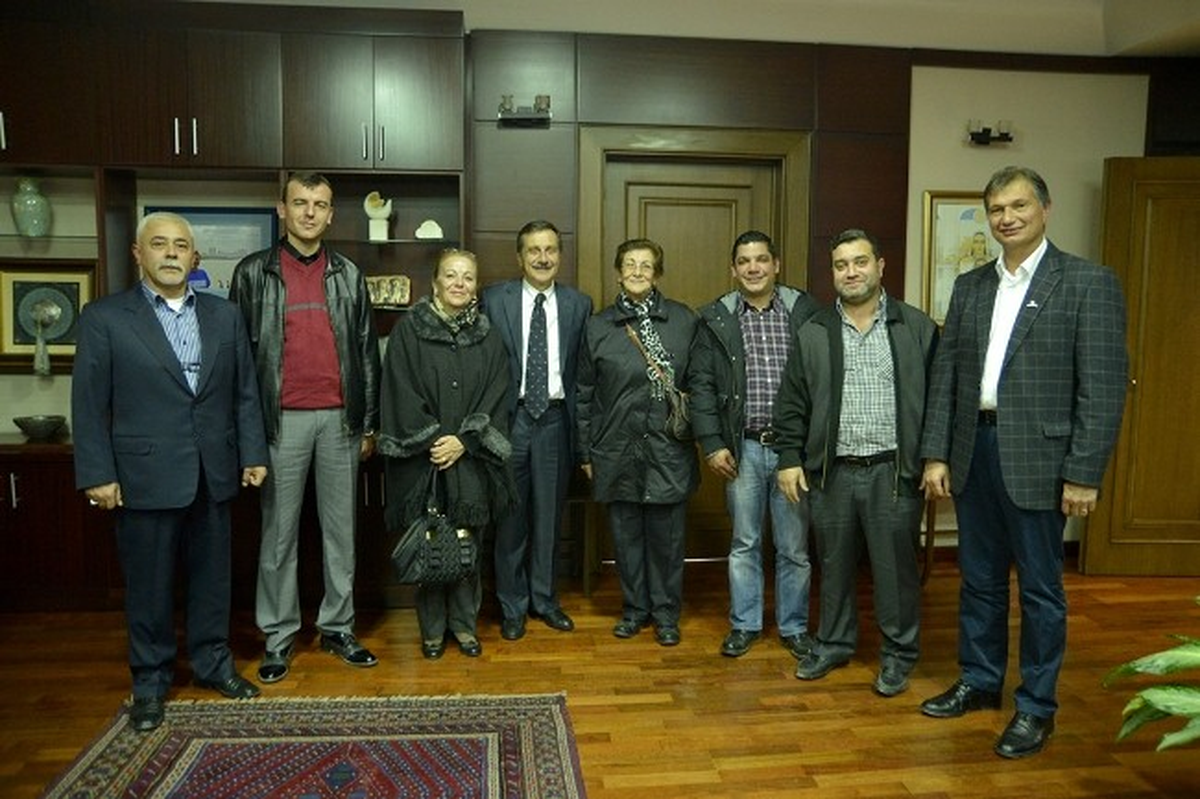 Mahalle Sakinleri Bakanlığa Gidecek
