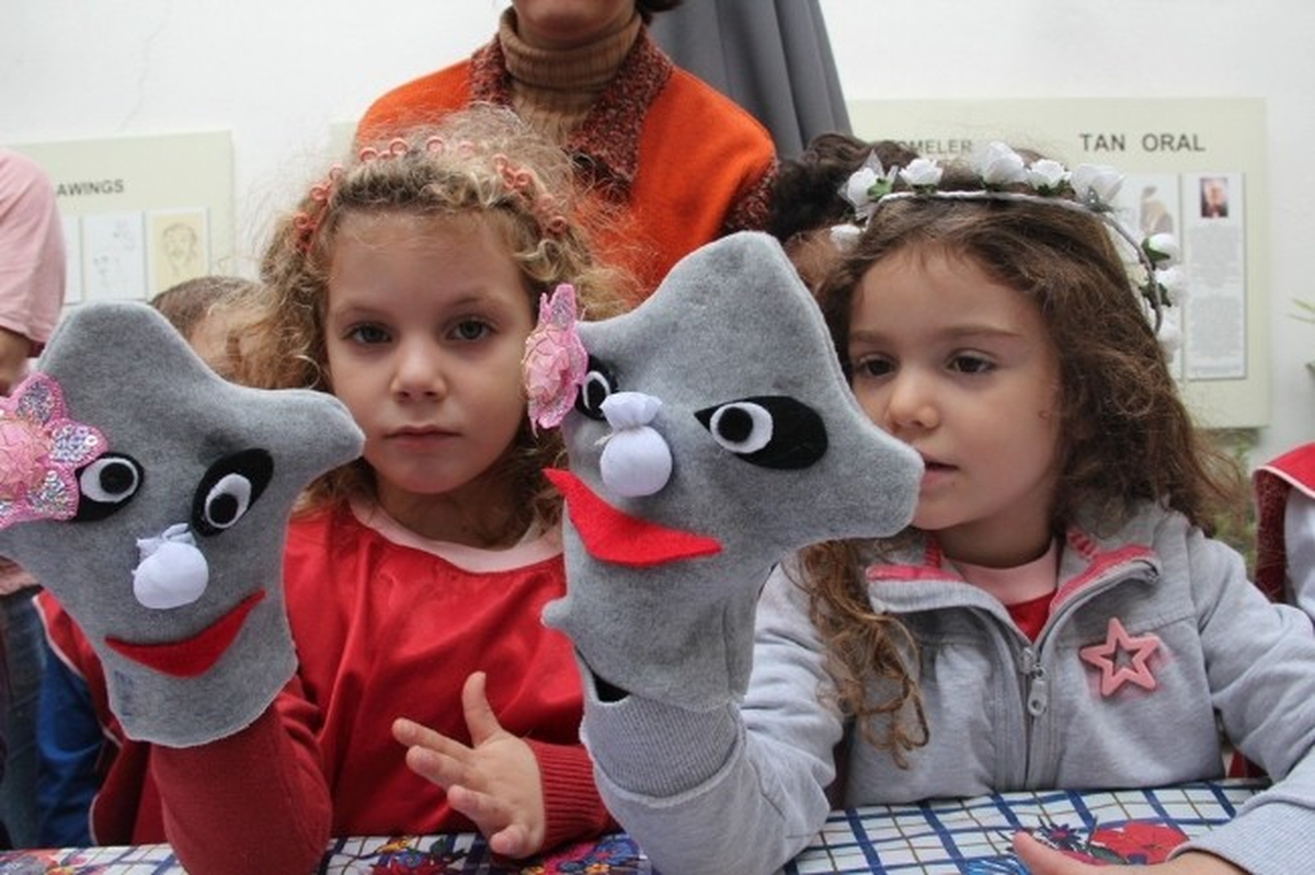 Minikler Keçeden El Kuklaları Yaptı