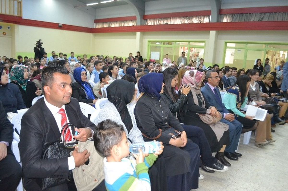 Çerkezköy\'de Öğretmenler Günü Kutlandı