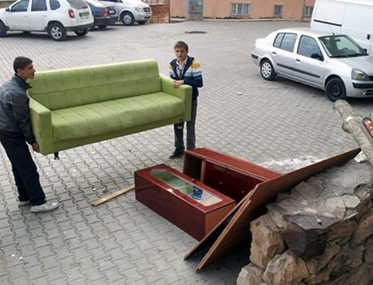 Siirtli Öğrencilerden, Yoksul Ailelere Yardım