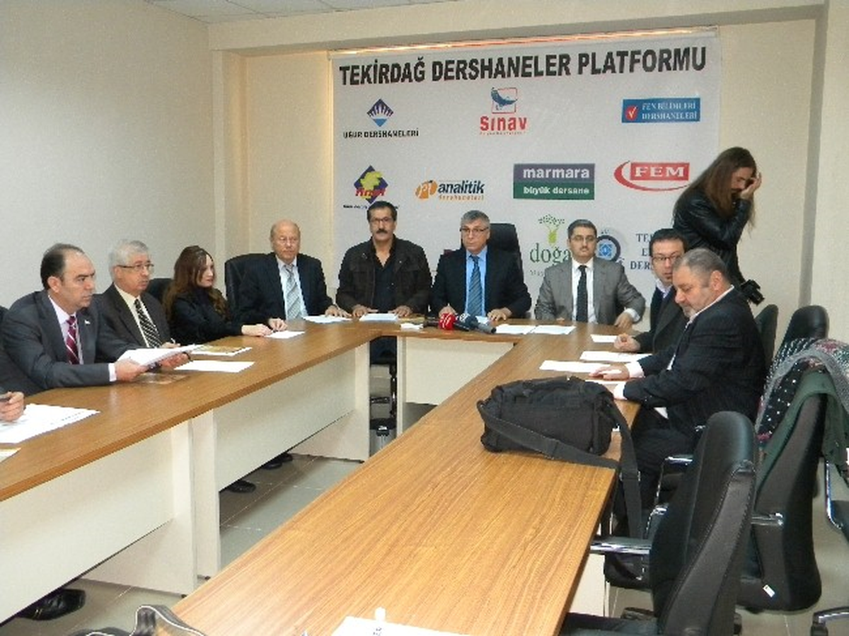 Tekirdağ\' da Dershane Yöneticilerinden Kanun Taslağına Tepki