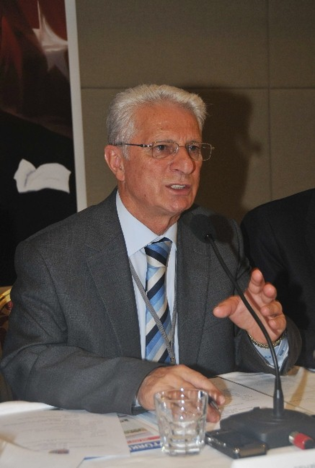 Tşof Genel Başkanı Apaydın: "Trafik Sigortası Şoförün En Büyük Cezası"