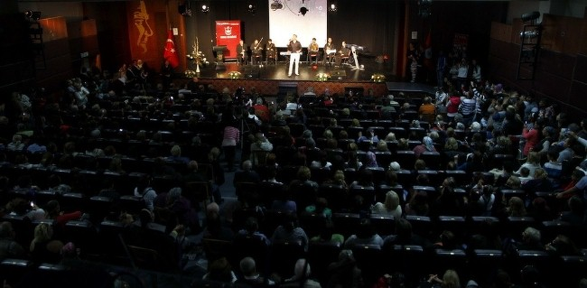 33 Mahallenin Katılımı ile Roman Buluşması