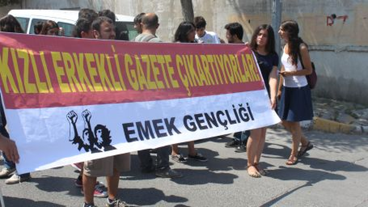 Akit Gazetesi Önünde Protesto
