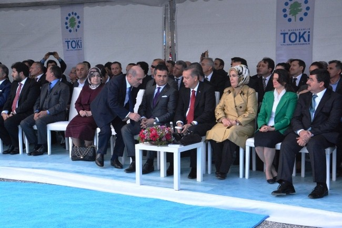 Başbakan Erdoğan Akyazı Stdayumu ve Tesisleri\'nin Temel Atma Törenine Katıldı