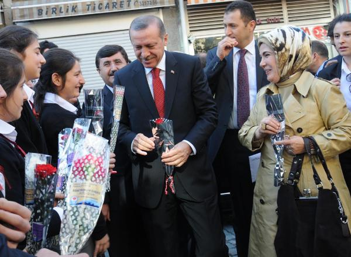 Başbakan Erdoğan\'dan Dersane Sahiplerine Teşvik Önerisi