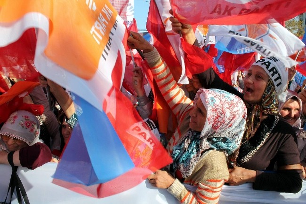 Başbakan Erdoğan Trabzon\'un Vakfıkebir İlçesinde Toplu Açılış Törenine Katıldı