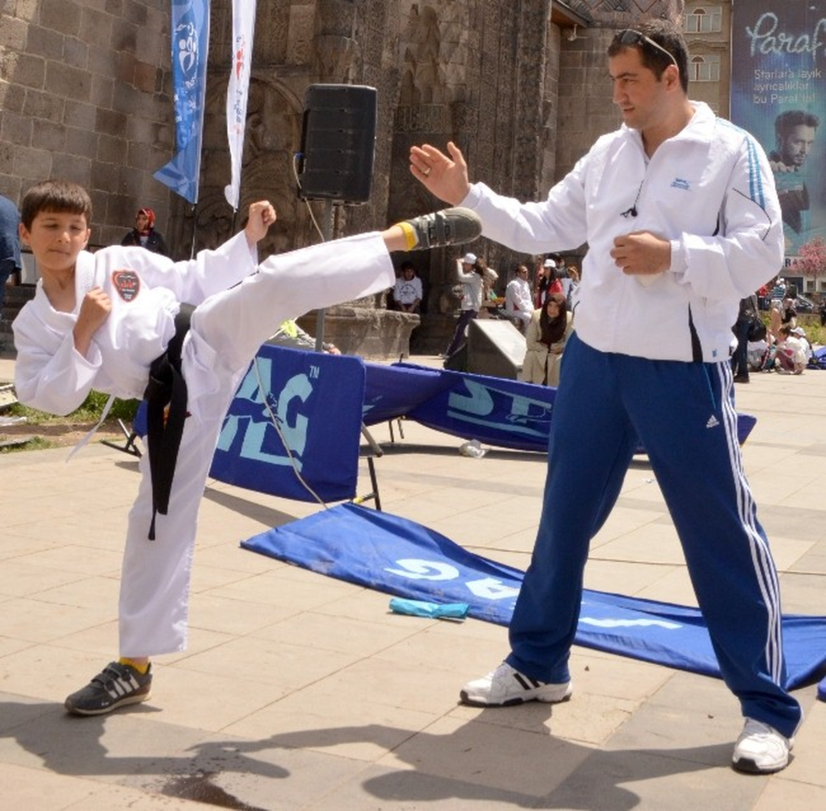 Çelebi: "Karate\'de Türkiye\'nin Merkeziyiz"
