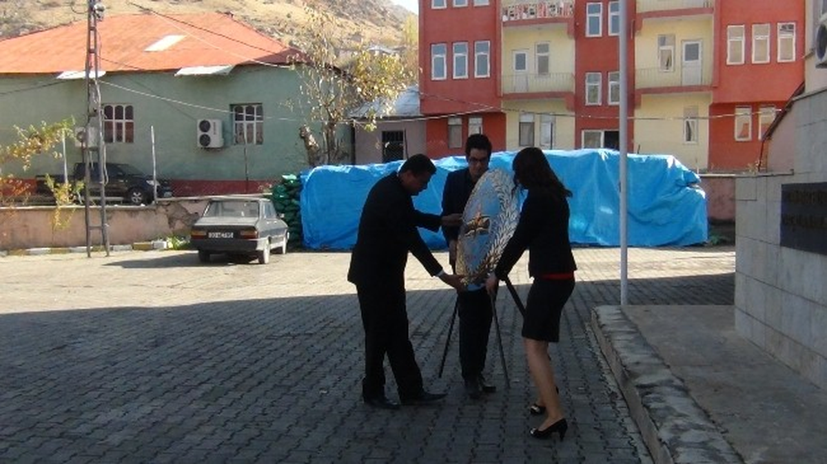 Çukurca\'da Öğretmenler Günü Kutlaması