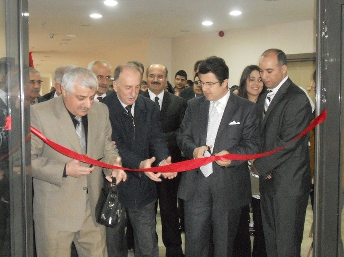 Elazığ\'da Öğretmenler Günü Kutlandı