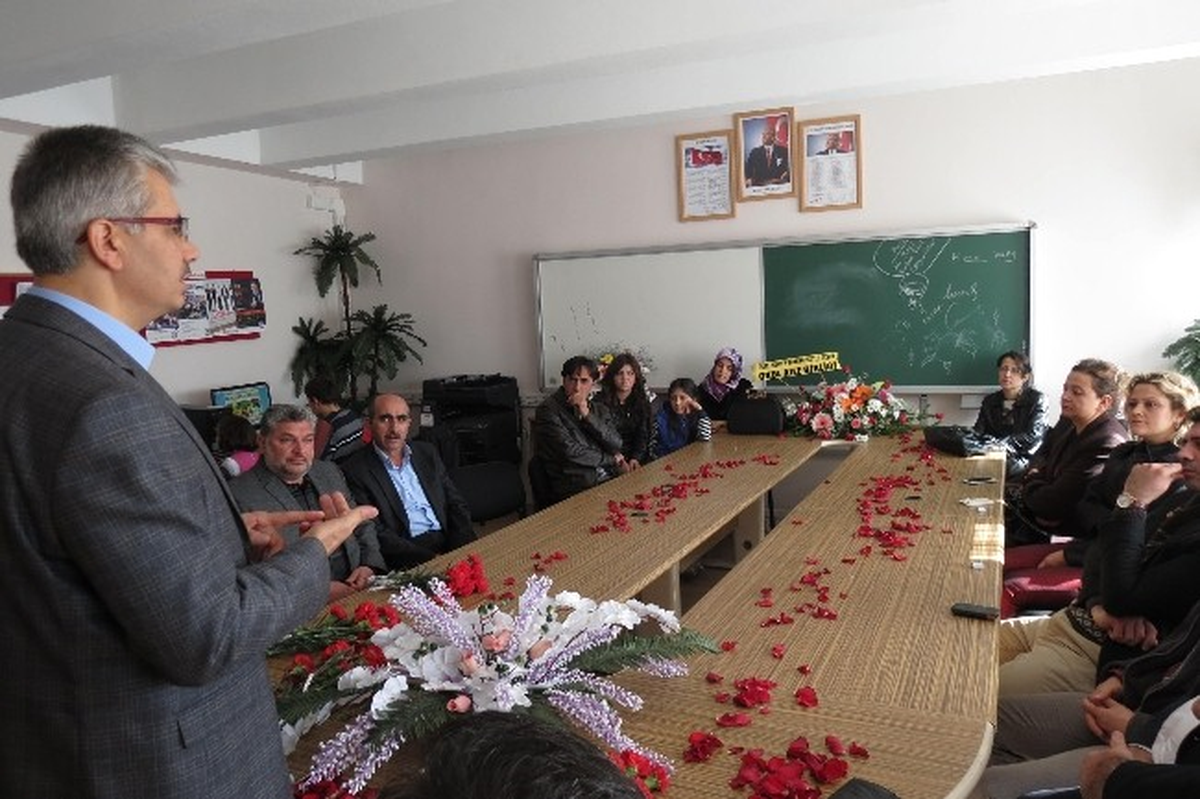 Gezer\'den Öğretmenler Günü Ziyareti