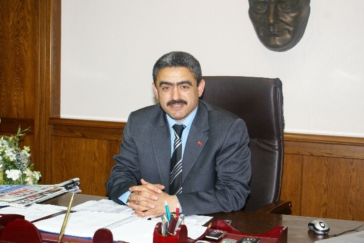 Haluk Alıcık, \'Diş Hekimleri Günü\'nü Kutladı