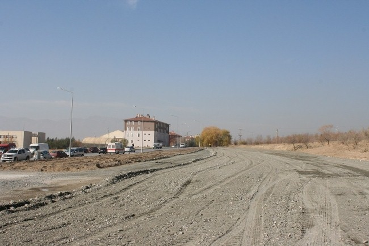 Hastane Bölgesi Yeniden Şekilleniyor